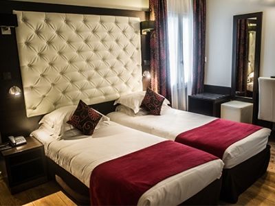 Western Marquis De La Baume Hotel Nîmes